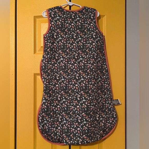 Like new Copper Pearl Sleep Bag in Gemini pattern, 0-6 months - Picture 2 of 3